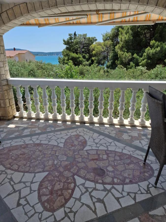Apartman Lugovic Sibenik Bagian luar foto