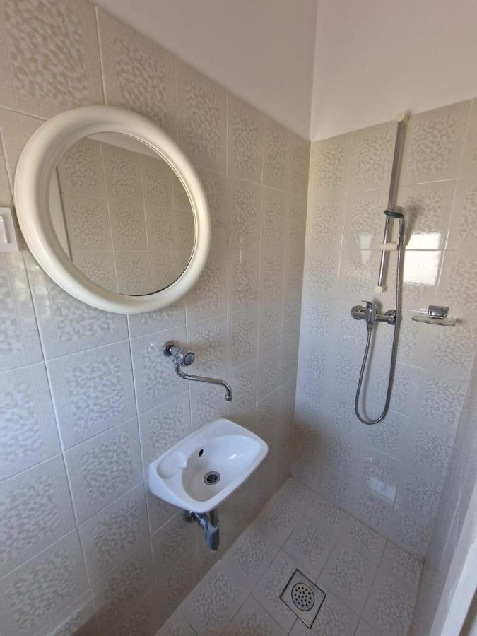 Apartman Lugovic Sibenik Bagian luar foto